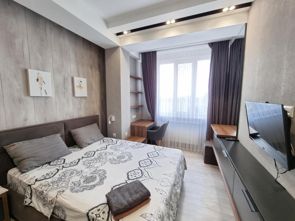 Diplomat The Best Ultra Central Apartaments Chişinau Exteriör bild
