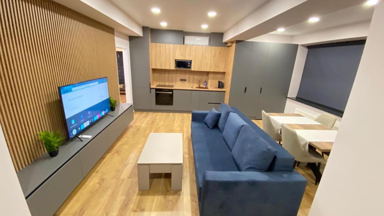 Diplomat The Best Ultra Central Apartaments Chişinau Exteriör bild