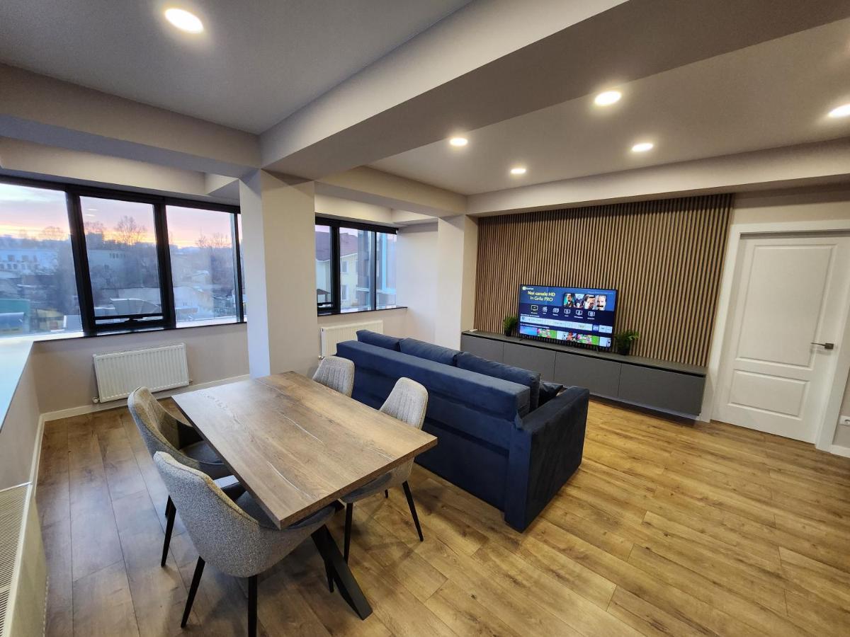Diplomat The Best Ultra Central Apartaments Chişinau Exteriör bild