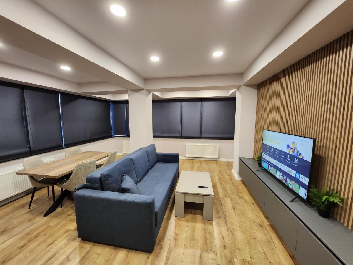 Diplomat The Best Ultra Central Apartaments Chişinau Exteriör bild