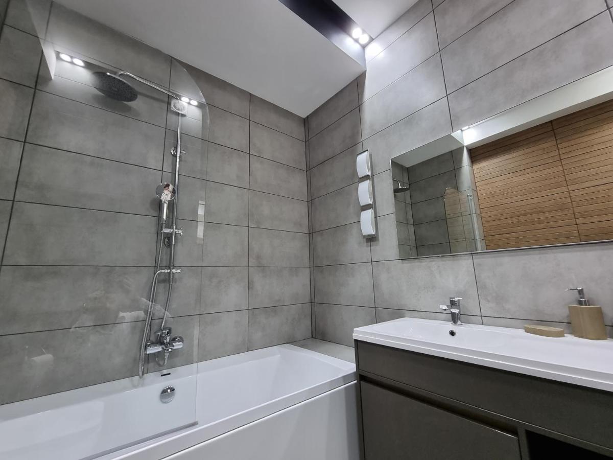 Diplomat The Best Ultra Central Apartaments Chişinau Exteriör bild
